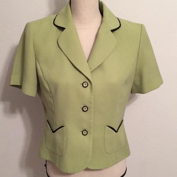Studio I Jackets & Blazers - STUDIO I Short sleeve Balzer